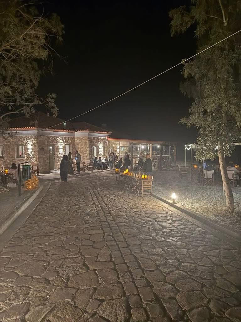 pezoporoi2.jpg